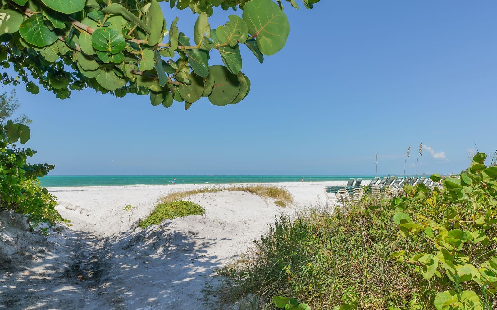 239 HOURGLASS WAY #V7, SARASOTA, FL, 34242