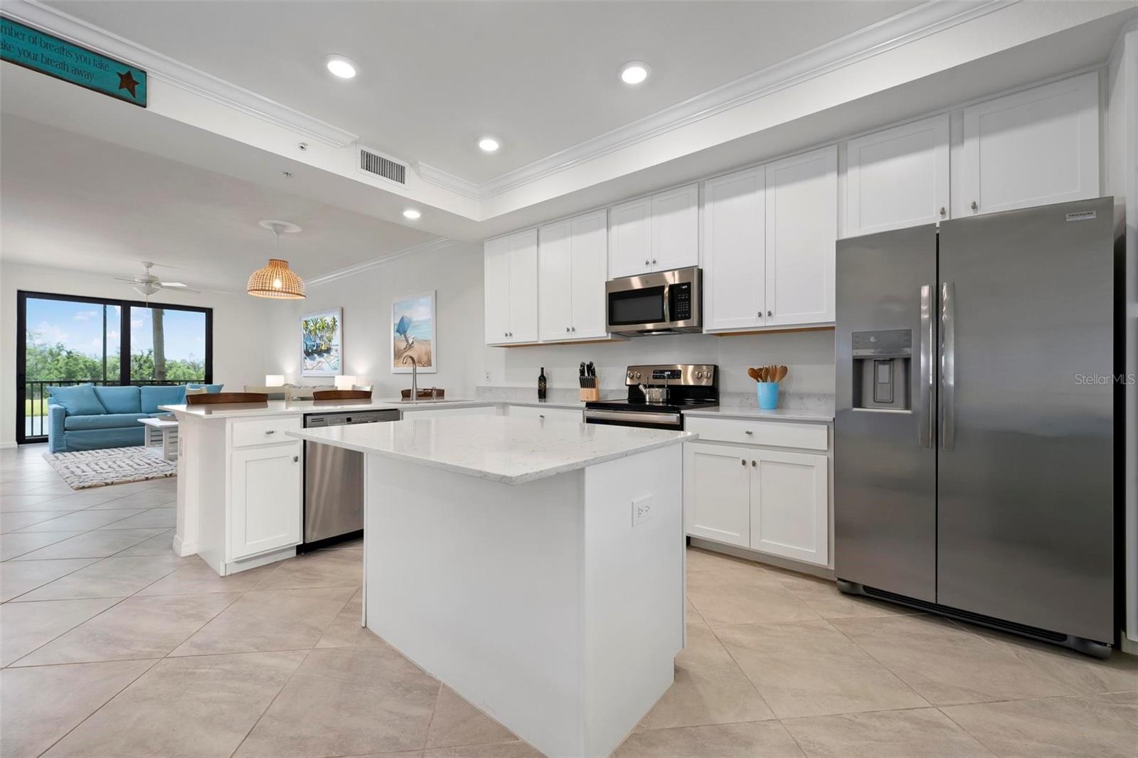 17704 GAWTHROP DR #205, BRADENTON, FL, 34211