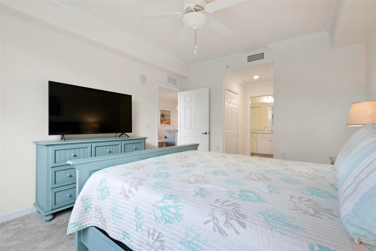 17704 GAWTHROP DR #205, BRADENTON, FL, 34211