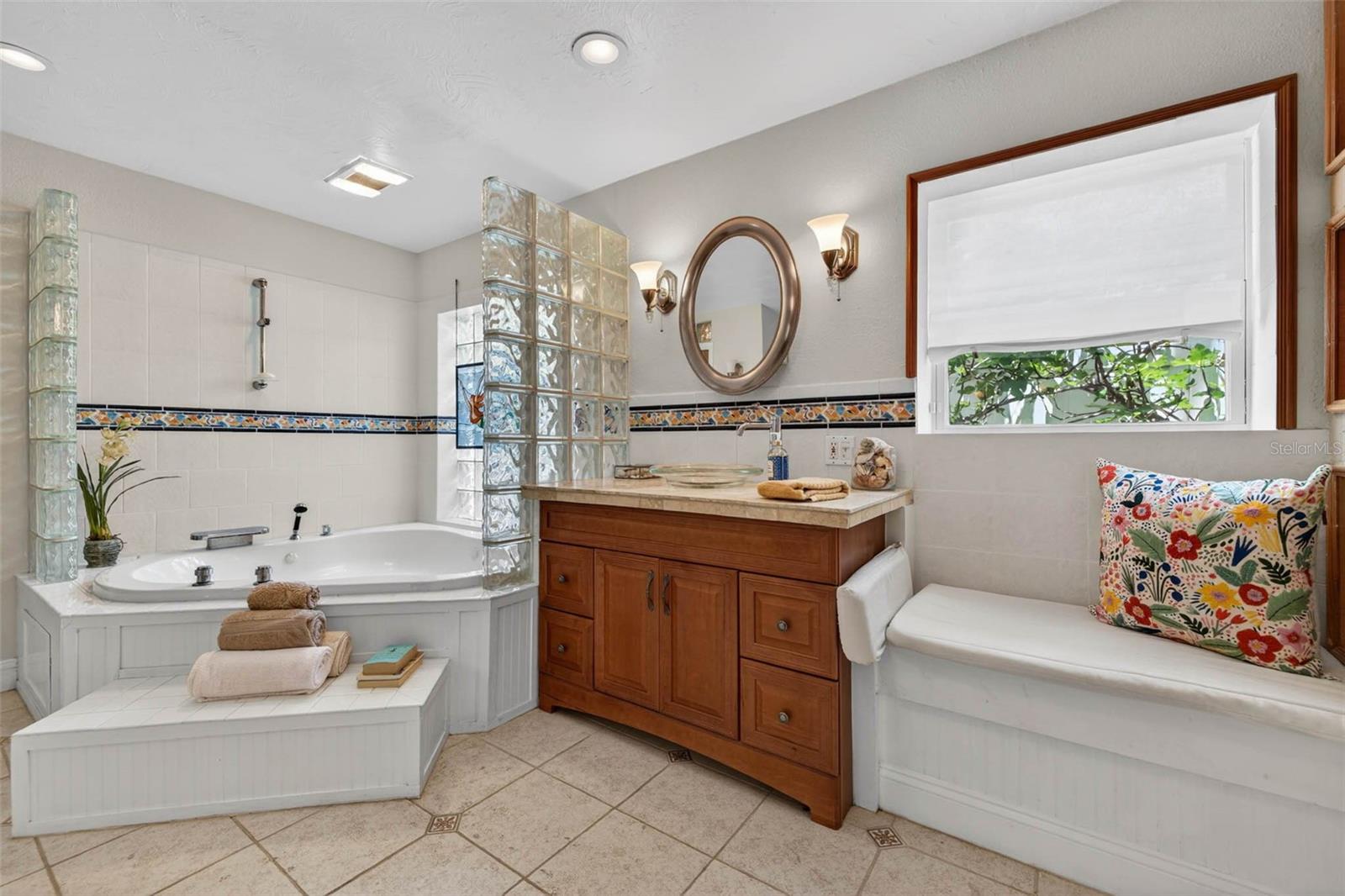 342 2ND AVE N, TIERRA VERDE, FL, 33715