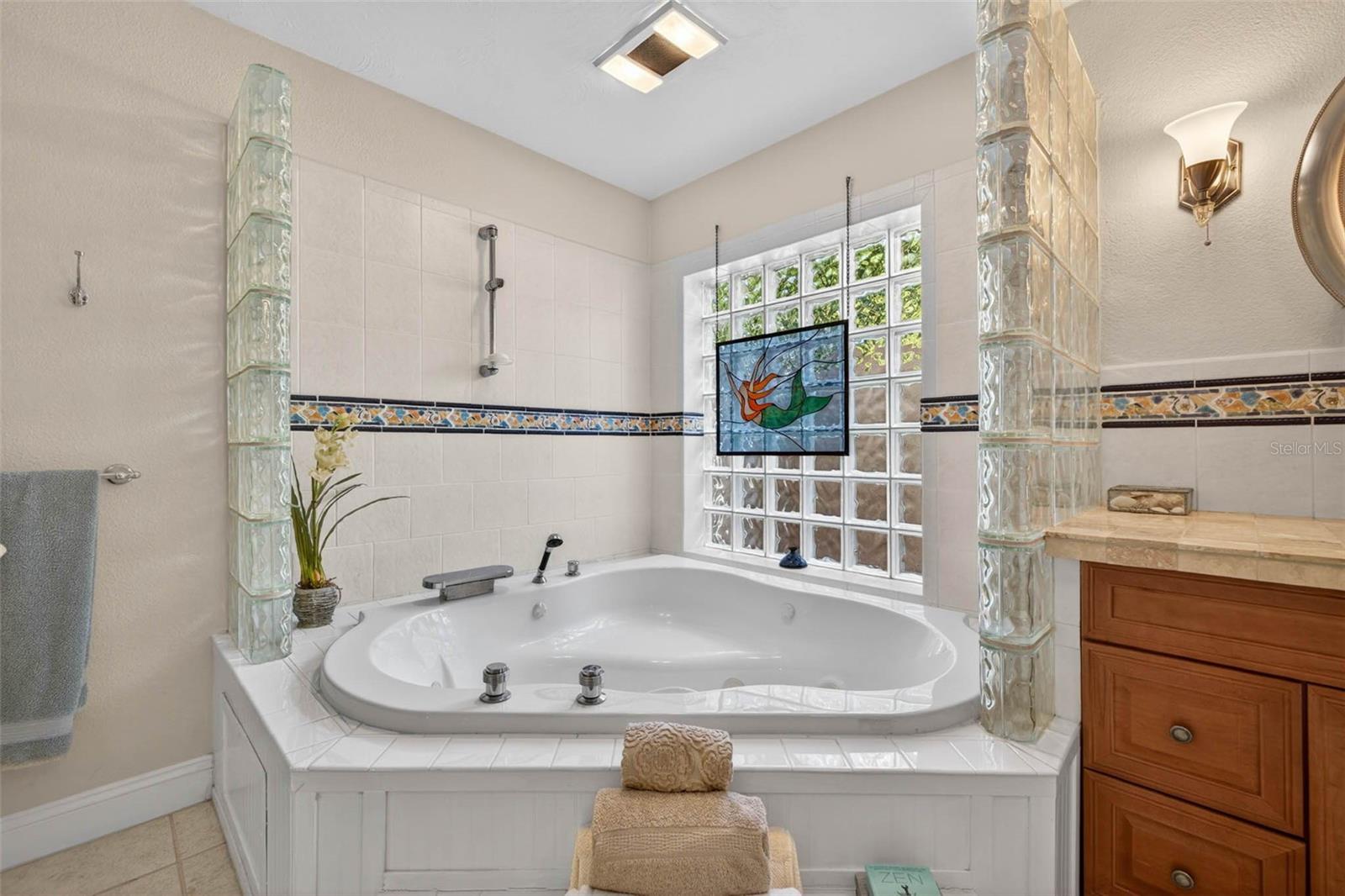 342 2ND AVE N, TIERRA VERDE, FL, 33715