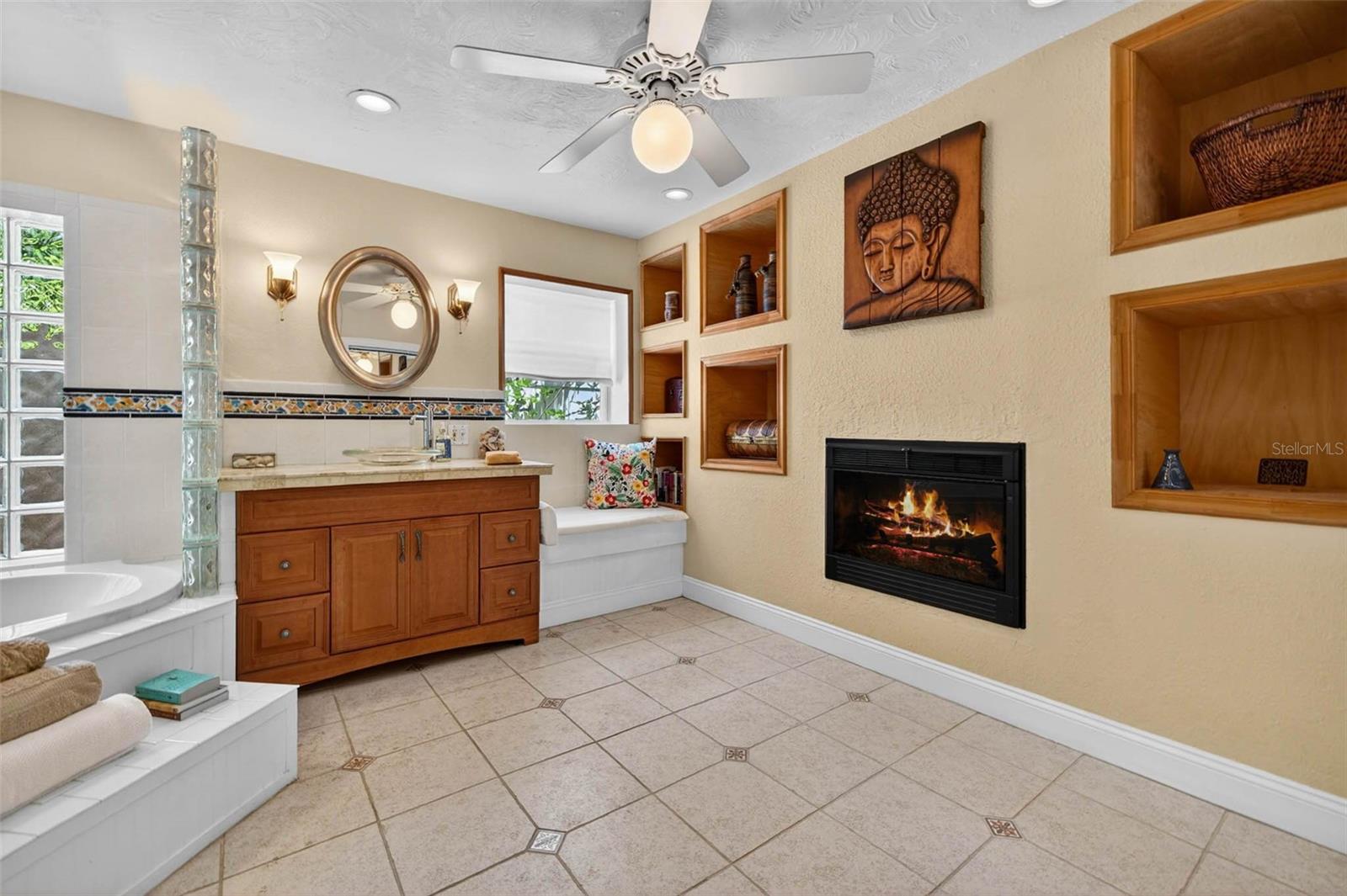 342 2ND AVE N, TIERRA VERDE, FL, 33715