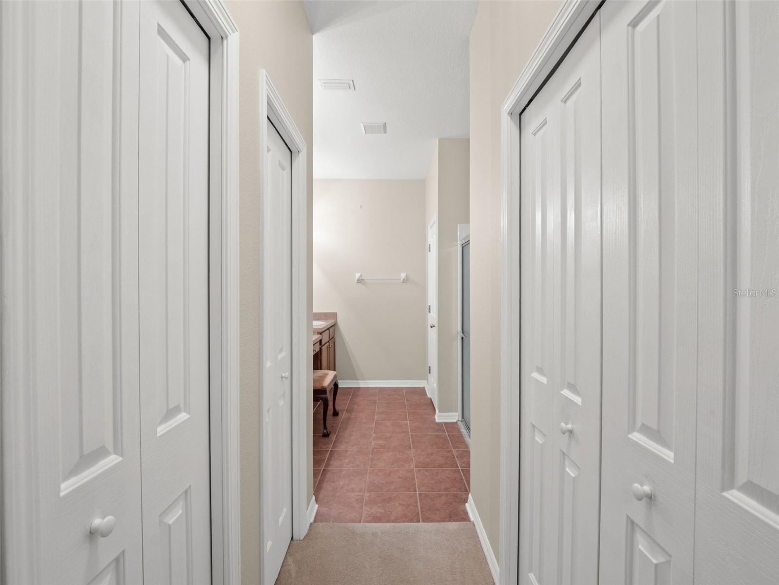 19233 BARRED OWL CT, LAND O LAKES, FL, 34638