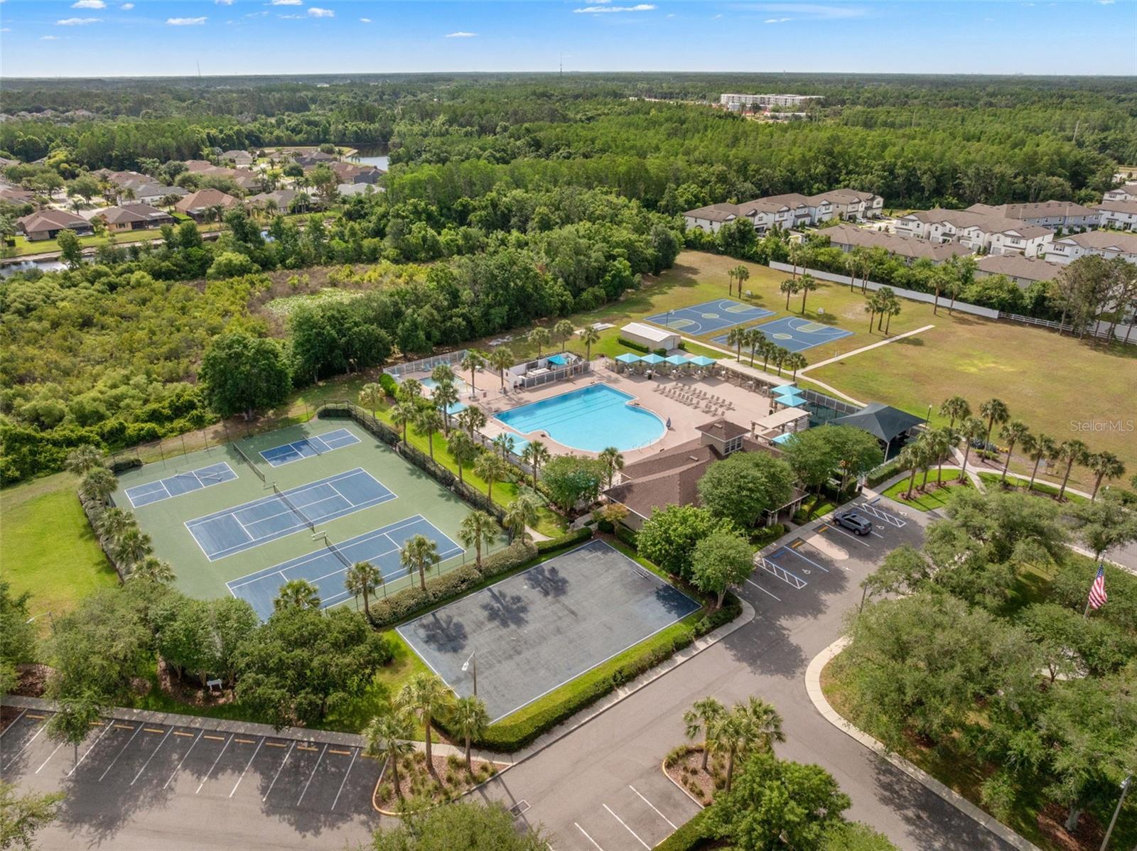19233 BARRED OWL CT, LAND O LAKES, FL, 34638