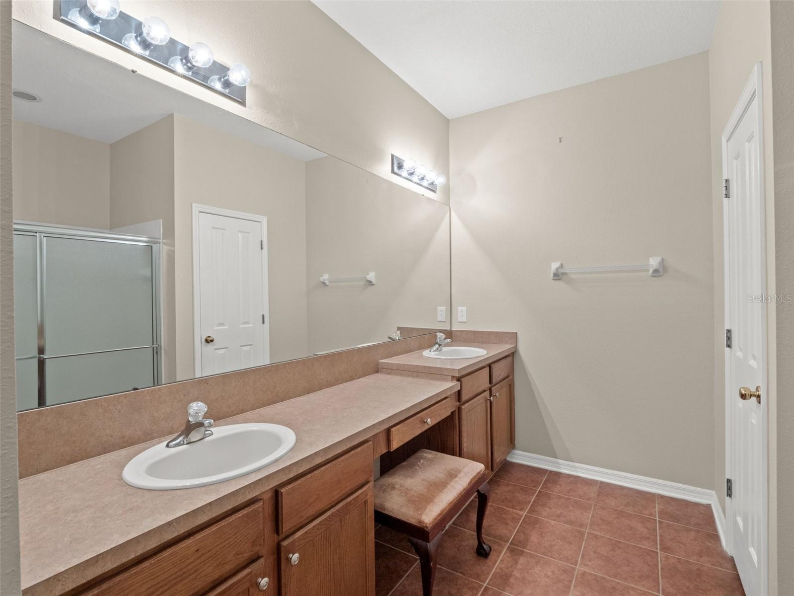 19233 BARRED OWL CT, LAND O LAKES, FL, 34638