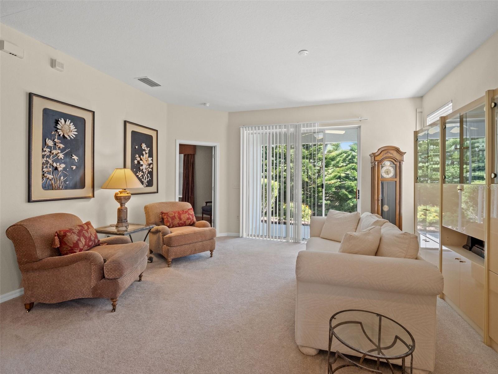 19233 BARRED OWL CT, LAND O LAKES, FL, 34638