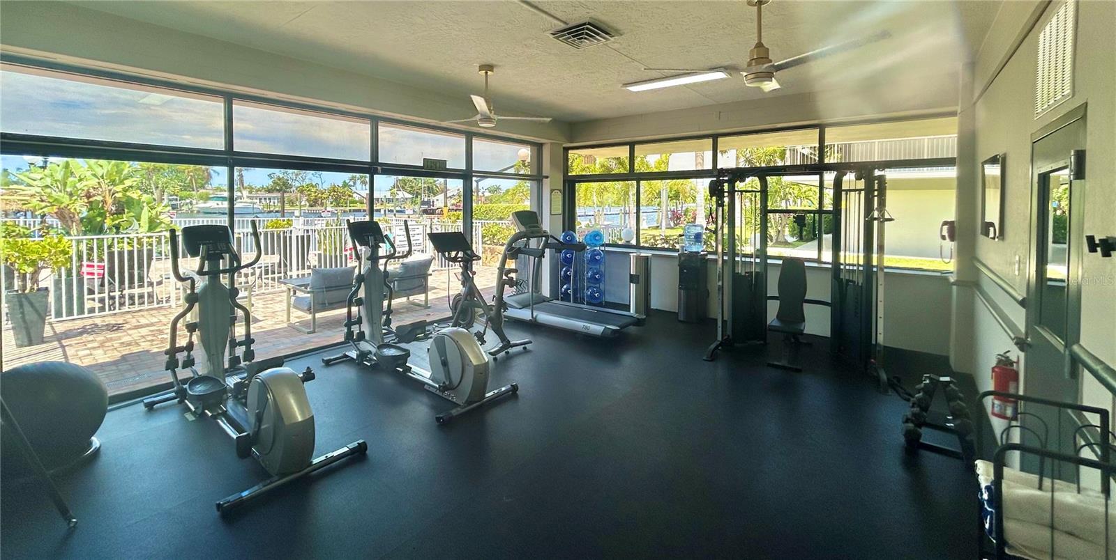 7150 N TAMIAMI TRL #604, SARASOTA, FL, 34243