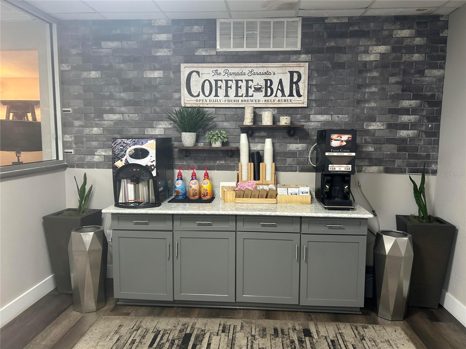 7150 N TAMIAMI TRL #604, SARASOTA, FL, 34243