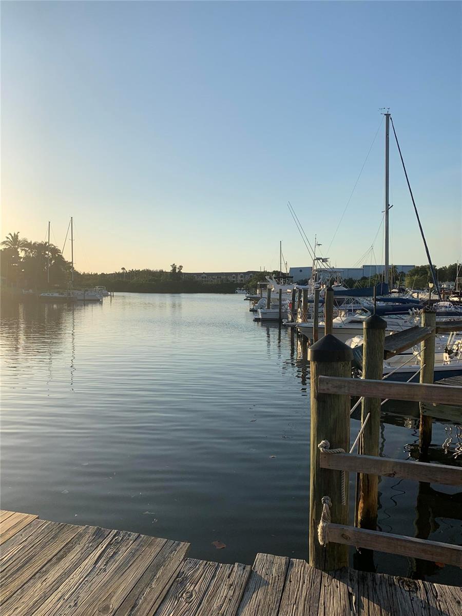 7150 N TAMIAMI TRL #604, SARASOTA, FL, 34243