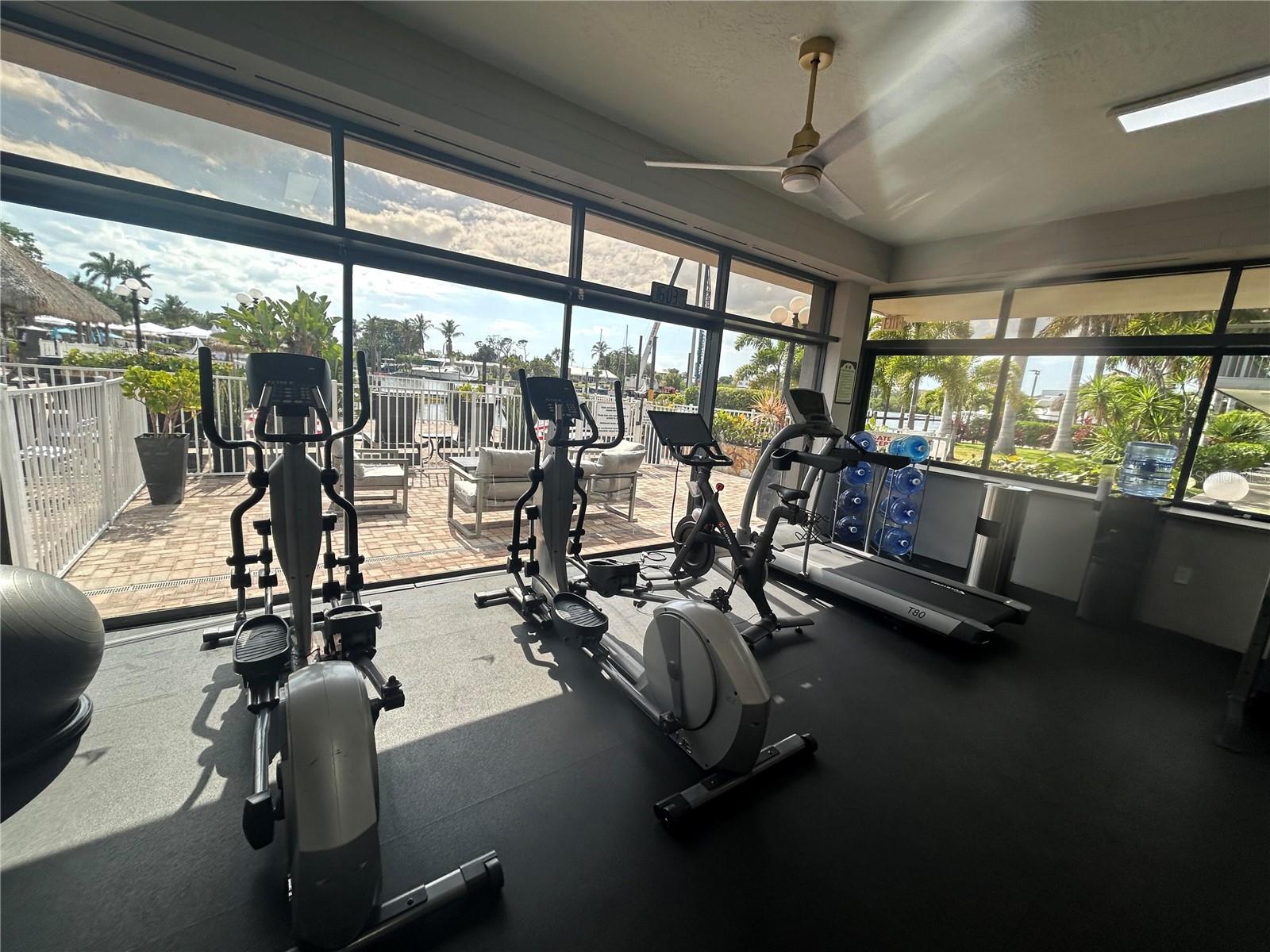 7150 N TAMIAMI TRL #604, SARASOTA, FL, 34243