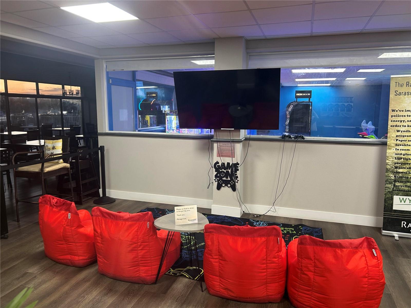 7150 N TAMIAMI TRL #604, SARASOTA, FL, 34243