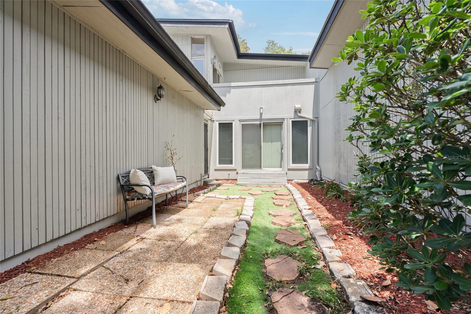 1923 LAKE ALDEN DR #A, APOPKA, FL, 32712