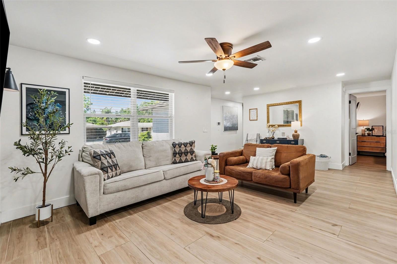 1812 W CRAWFORD ST, TAMPA, FL, 33604