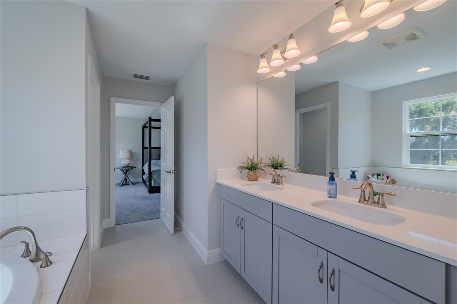 14733 GALLOP RUN DR, LITHIA, FL, 33547