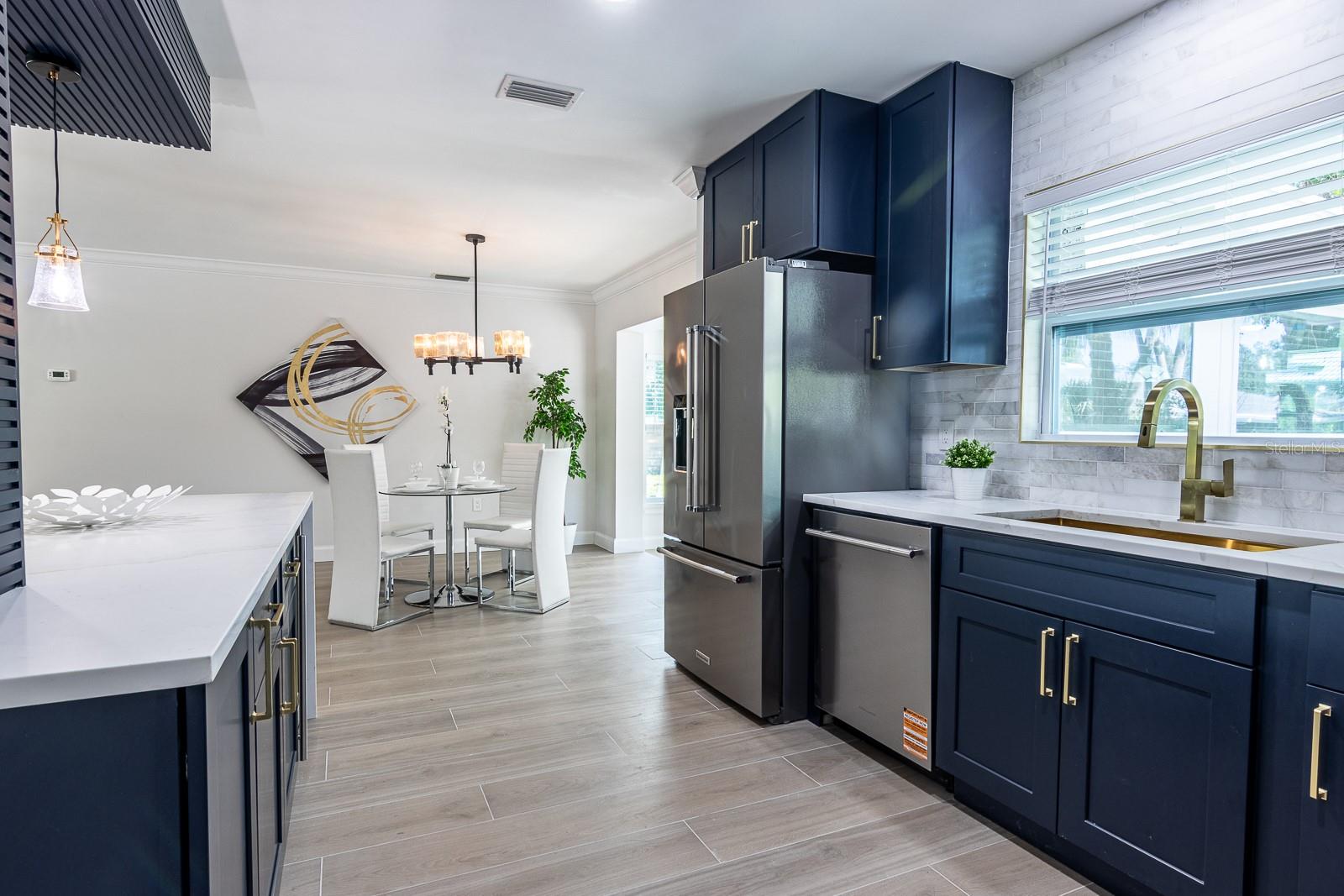 590 45TH ST, SARASOTA, FL, 34234