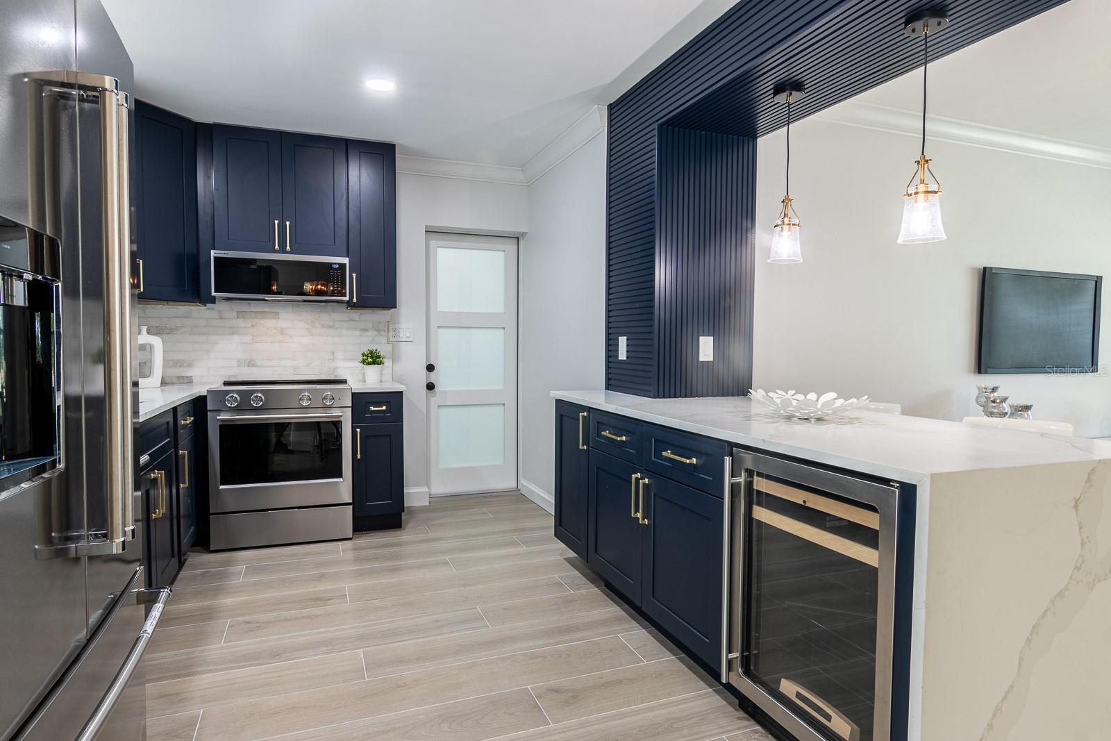 590 45TH ST, SARASOTA, FL, 34234