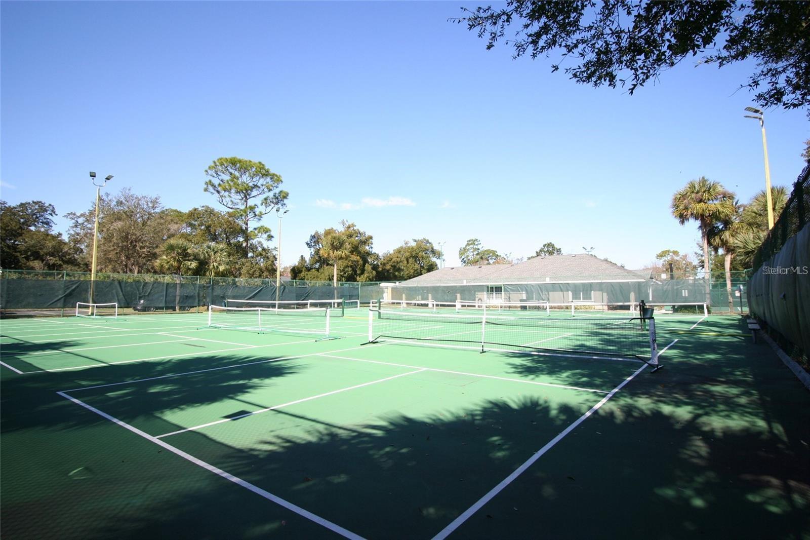 318 VALLEY DR, LONGWOOD, FL, 32779