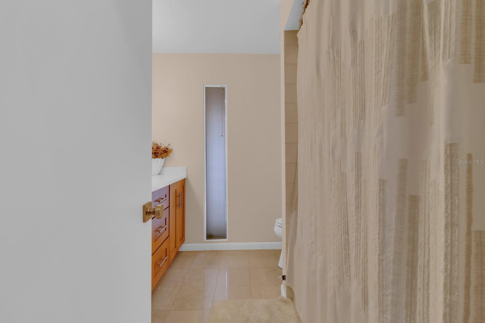 318 VALLEY DR, LONGWOOD, FL, 32779