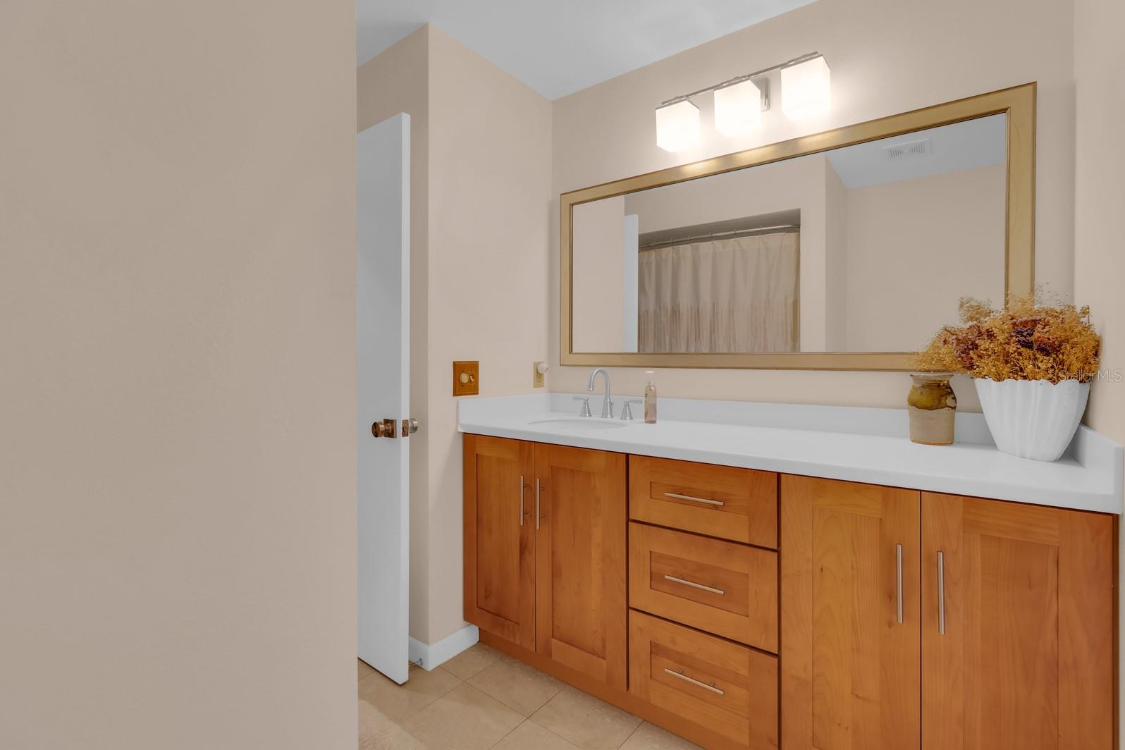 318 VALLEY DR, LONGWOOD, FL, 32779