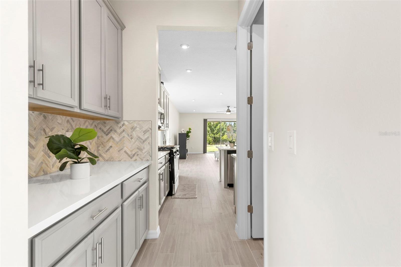 33410 CASTAWAY LOOP, WESLEY CHAPEL, FL, 33543