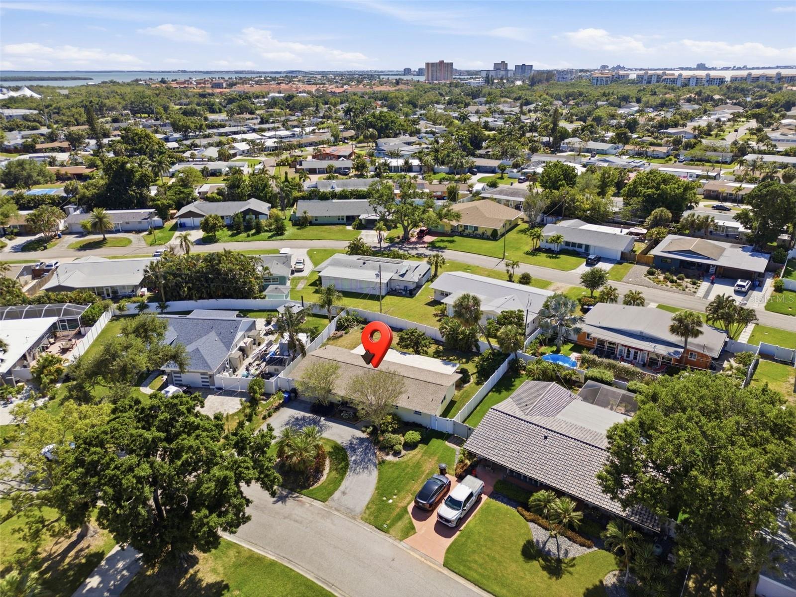 5051 39TH ST S, ST PETERSBURG, FL, 33711