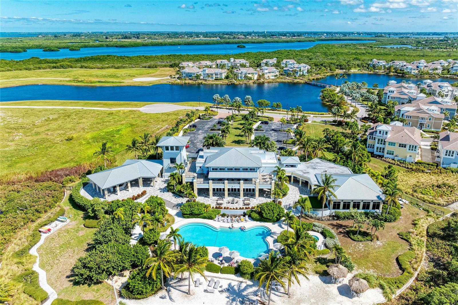 395 ARUBA CIR #402, BRADENTON, FL, 34209