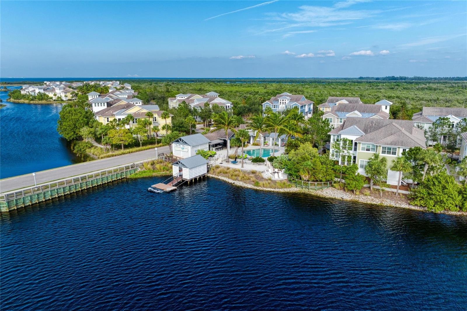 395 ARUBA CIR #402, BRADENTON, FL, 34209