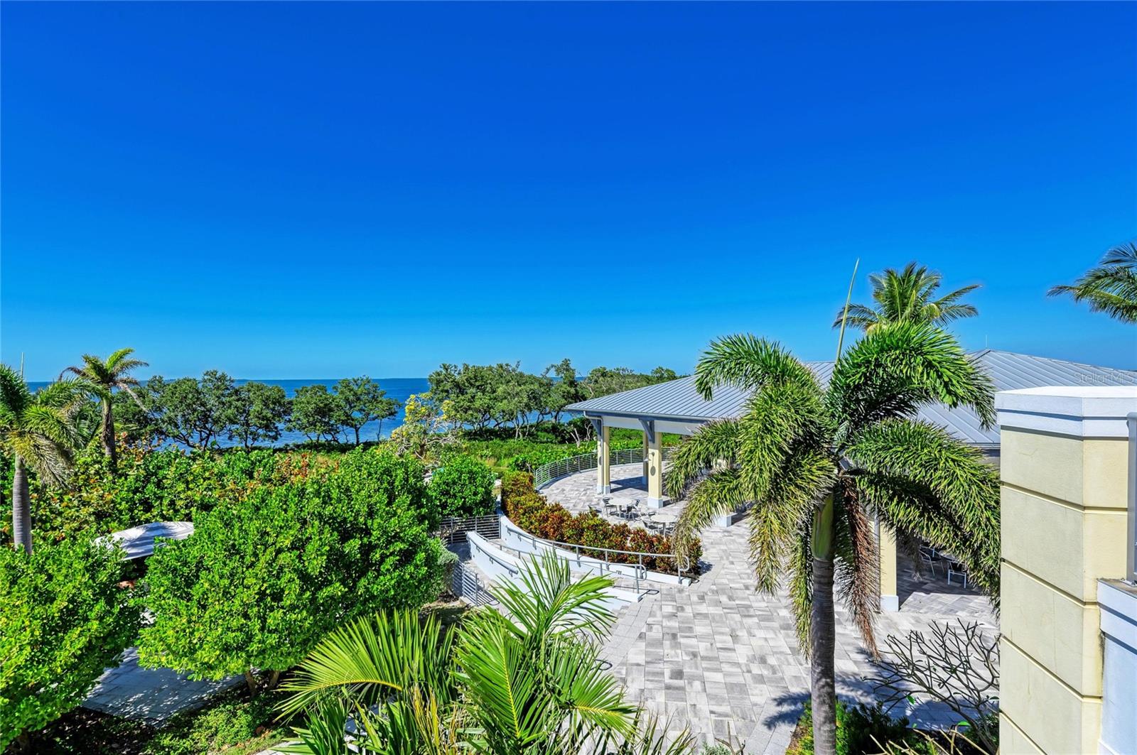 395 ARUBA CIR #402, BRADENTON, FL, 34209