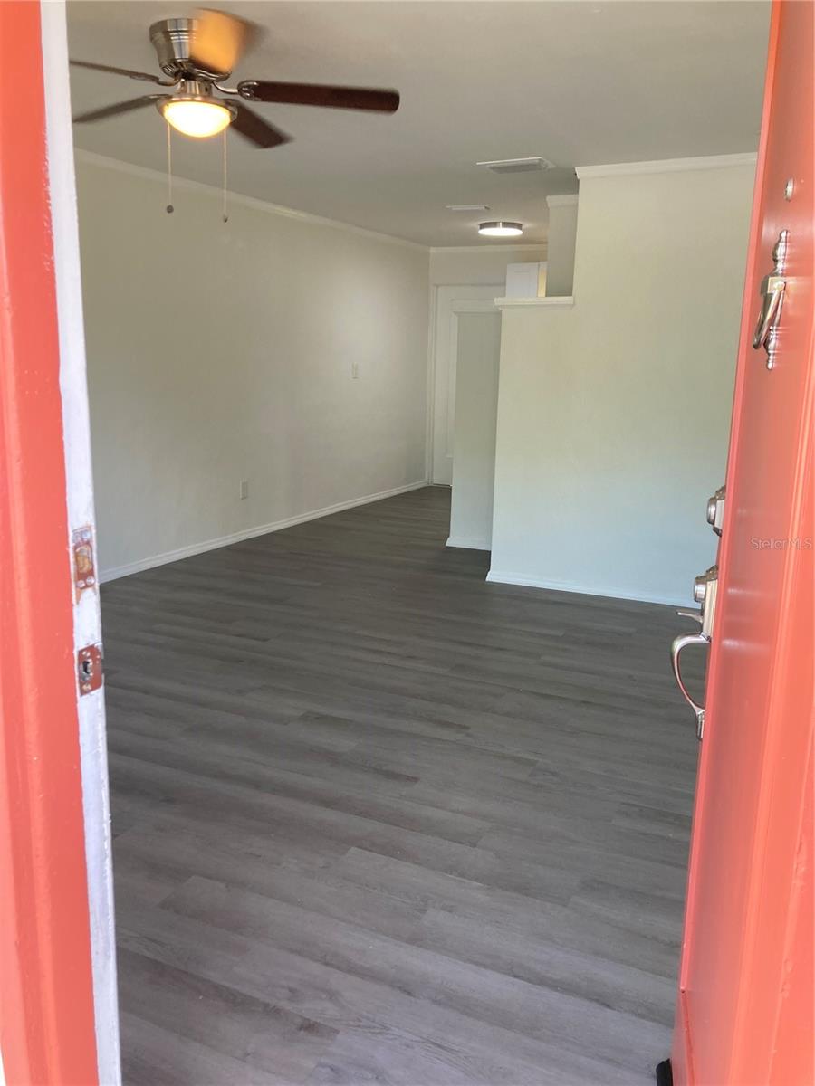 5221 N RONALD REAGAN BLVD, SANFORD, FL, 32773