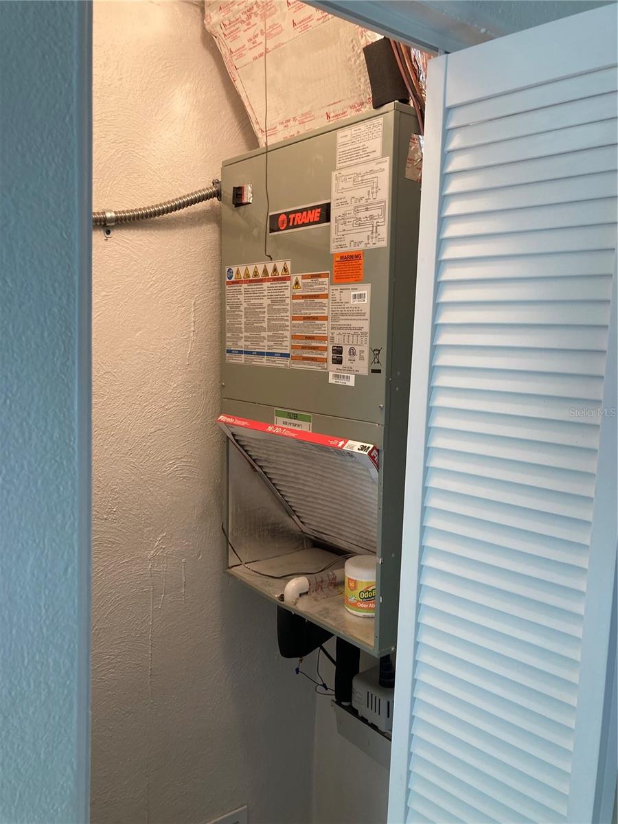 5221 N RONALD REAGAN BLVD, SANFORD, FL, 32773