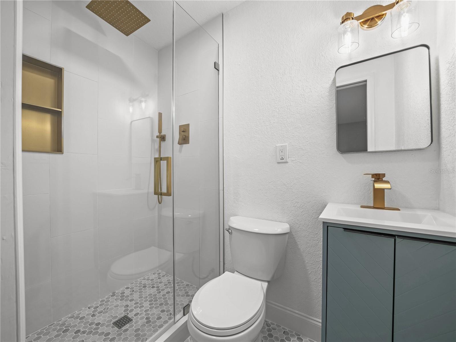 125 80TH AVE N, ST PETERSBURG, FL, 33702