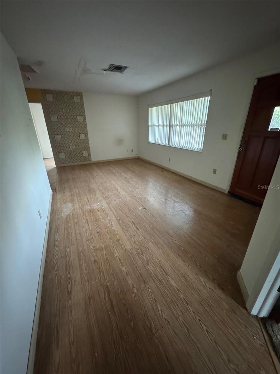 7025 W VILLAGE DR, HOMOSASSA, FL, 34446