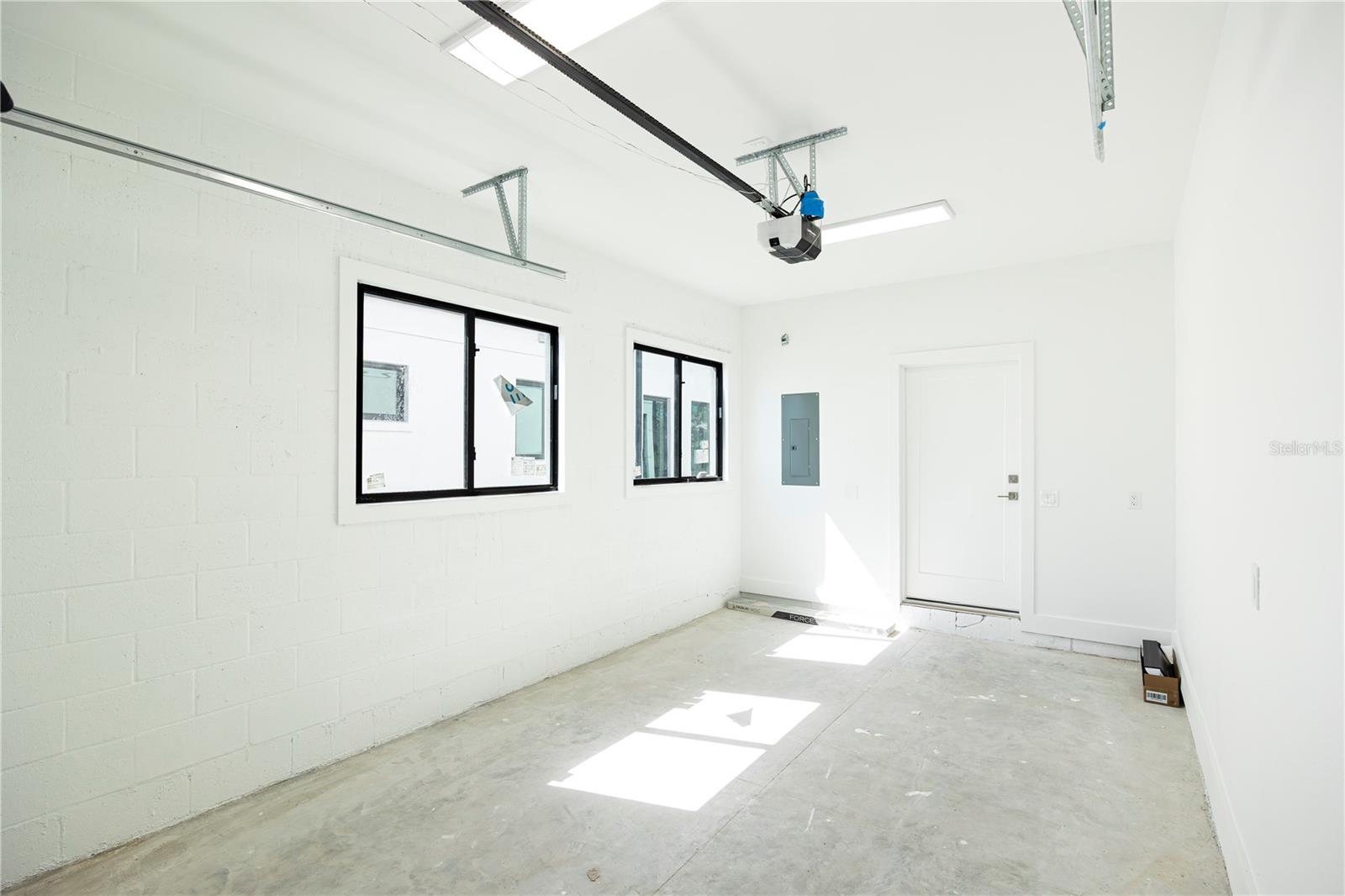 2521 18TH AVE N, ST PETERSBURG, FL, 33713