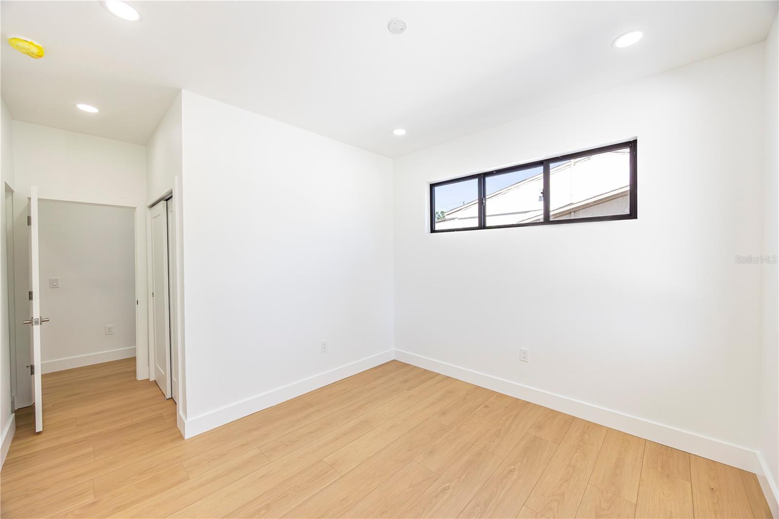 2521 18TH AVE N, ST PETERSBURG, FL, 33713