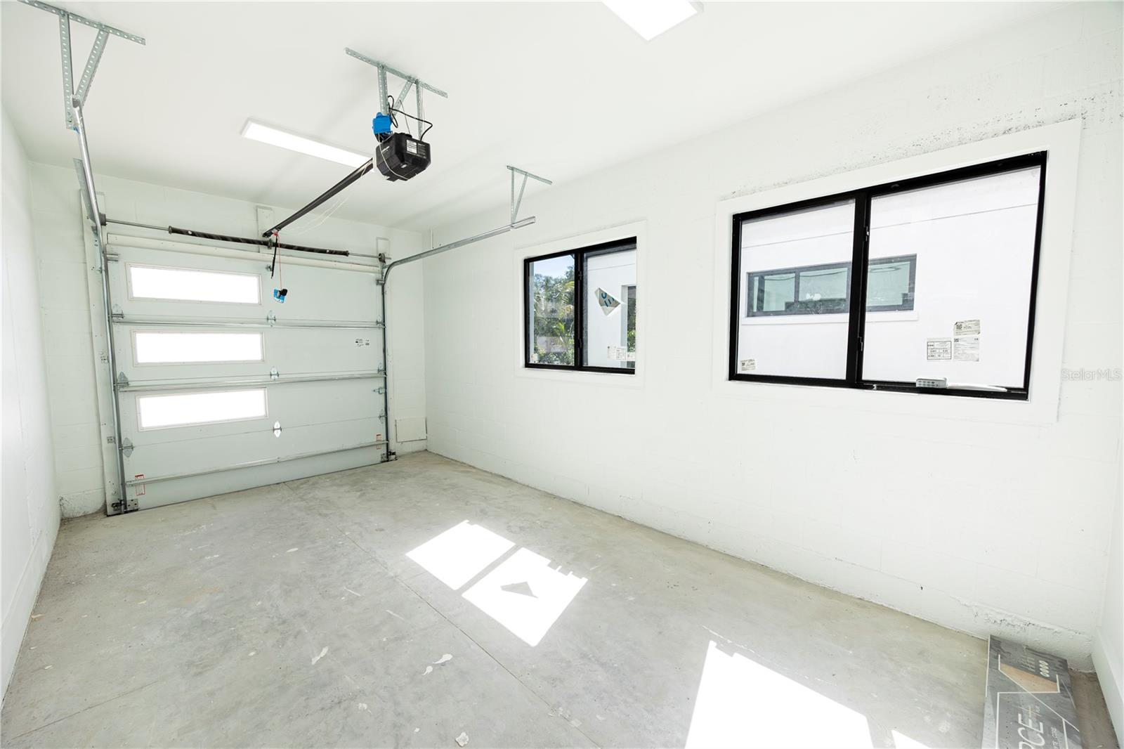 2521 18TH AVE N, ST PETERSBURG, FL, 33713