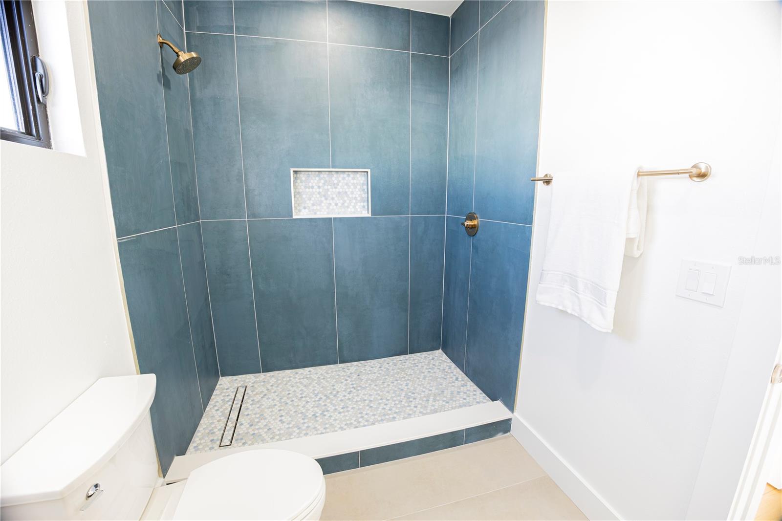 2521 18TH AVE N, ST PETERSBURG, FL, 33713