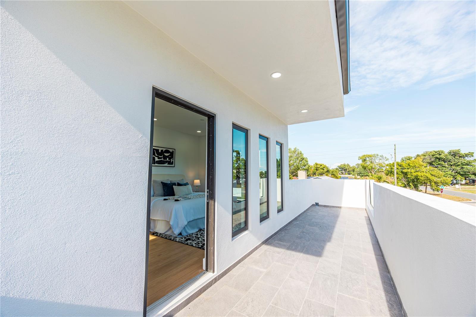 2521 18TH AVE N, ST PETERSBURG, FL, 33713