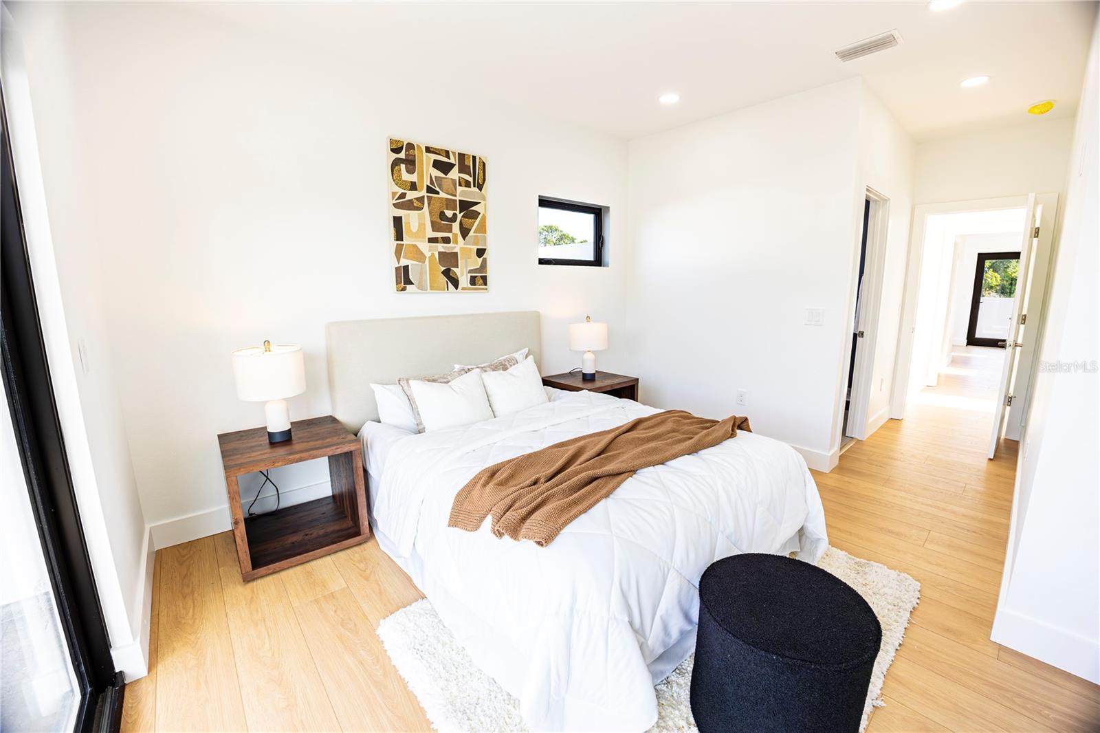 2521 18TH AVE N, ST PETERSBURG, FL, 33713