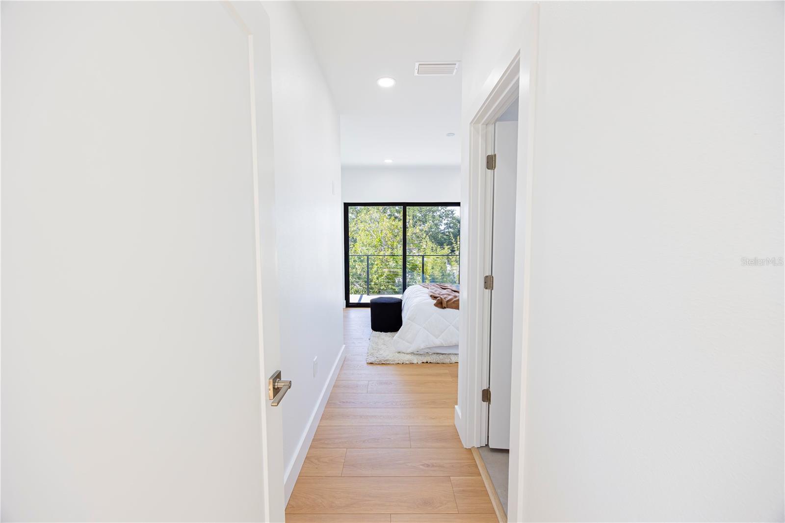 2521 18TH AVE N, ST PETERSBURG, FL, 33713