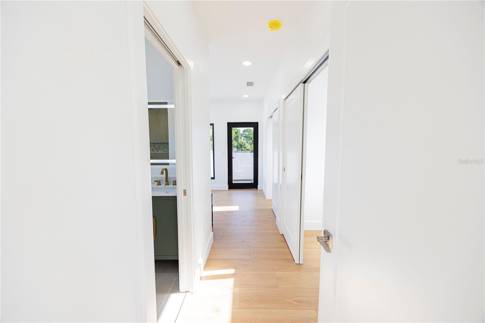 2521 18TH AVE N, ST PETERSBURG, FL, 33713