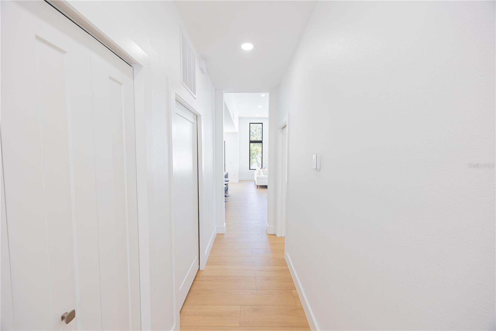 2521 18TH AVE N, ST PETERSBURG, FL, 33713