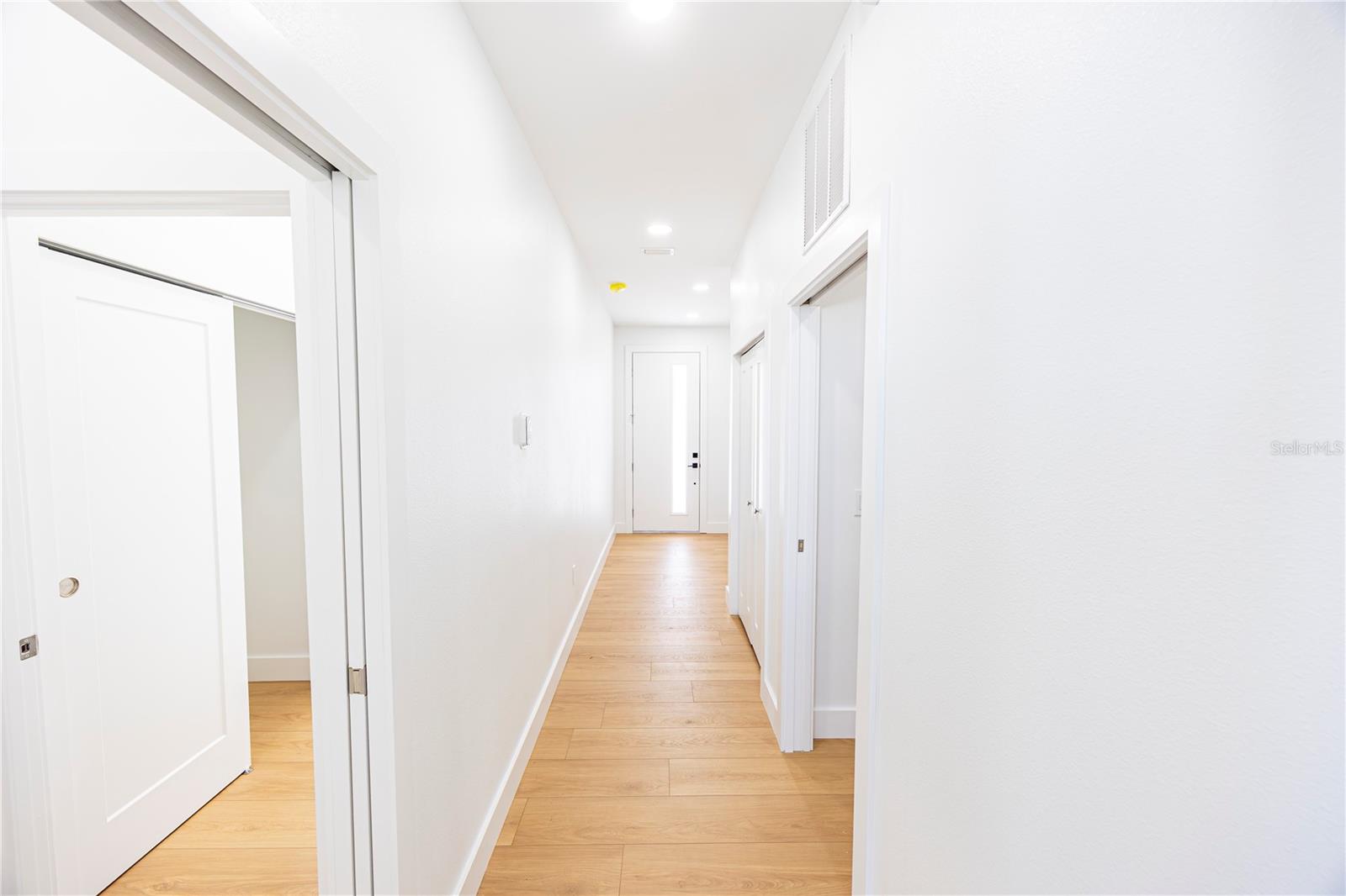 2521 18TH AVE N, ST PETERSBURG, FL, 33713