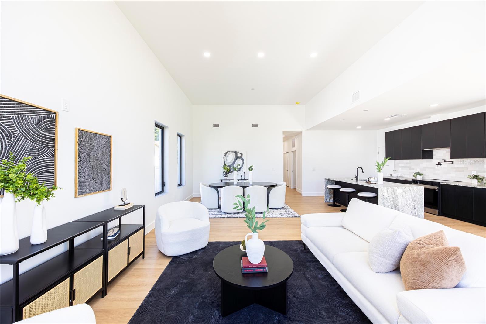 2521 18TH AVE N, ST PETERSBURG, FL, 33713