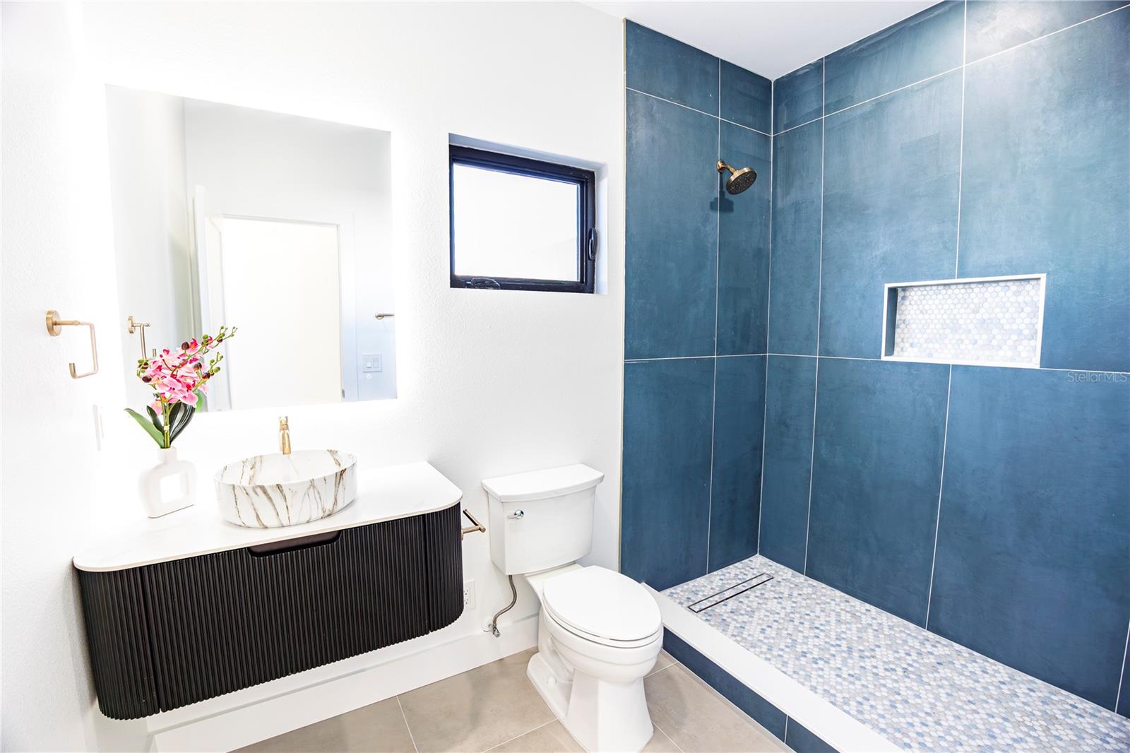 2521 18TH AVE N, ST PETERSBURG, FL, 33713