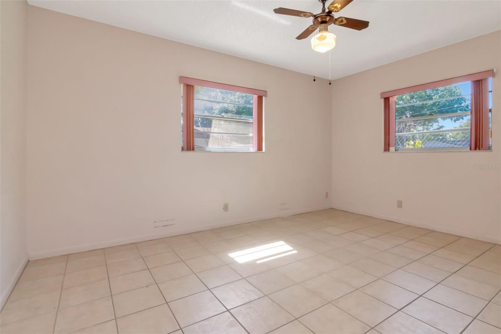 7307 N ALBANY AVE, TAMPA, FL, 33604