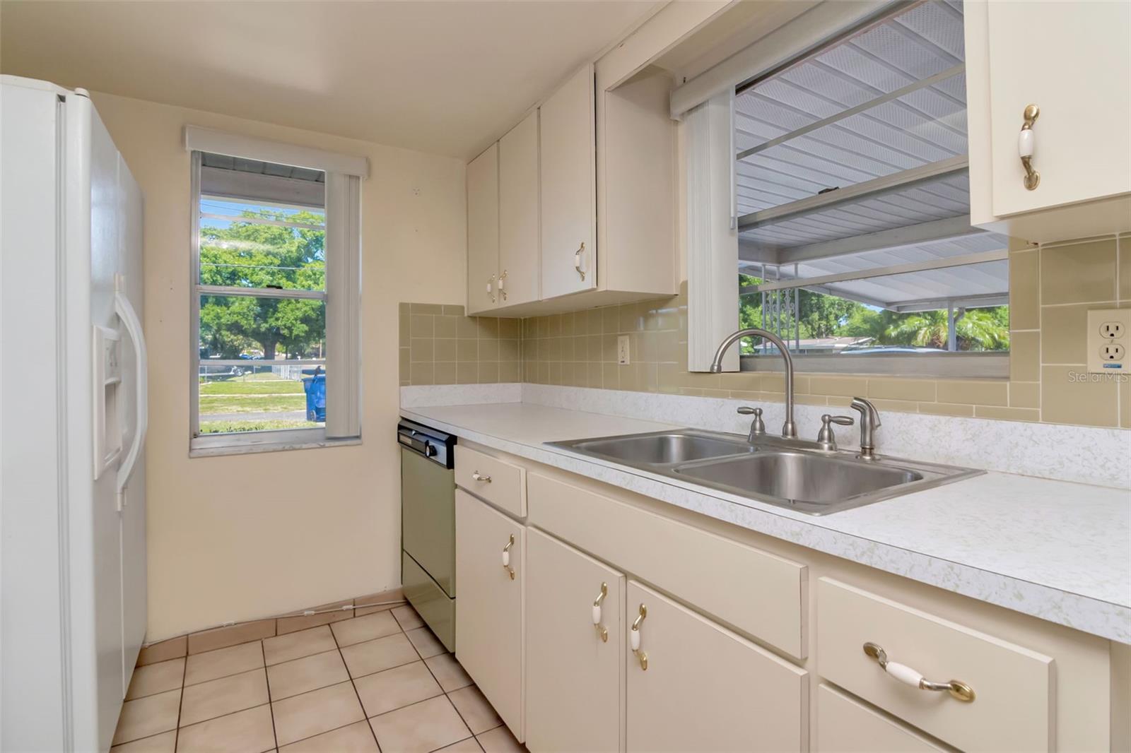 7307 N ALBANY AVE, TAMPA, FL, 33604