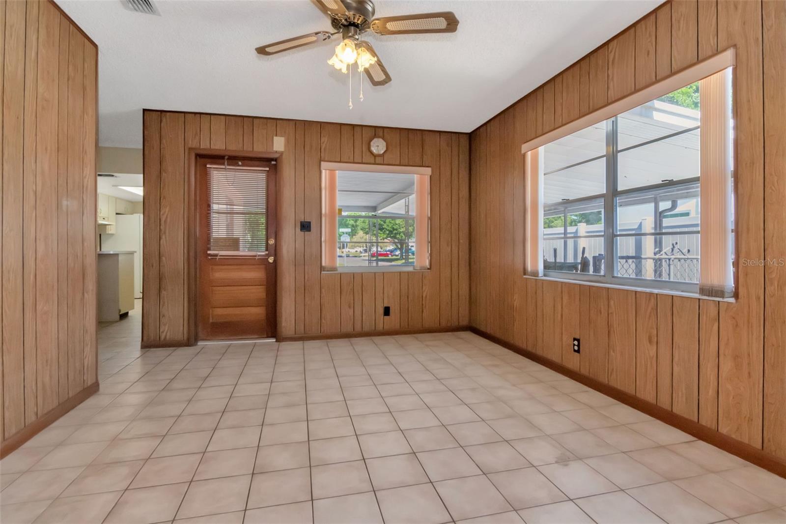 7307 N ALBANY AVE, TAMPA, FL, 33604