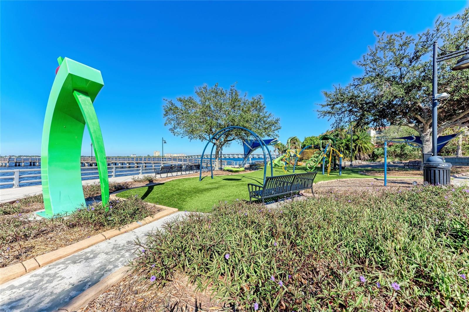 120 60TH ST W, BRADENTON, FL, 34209