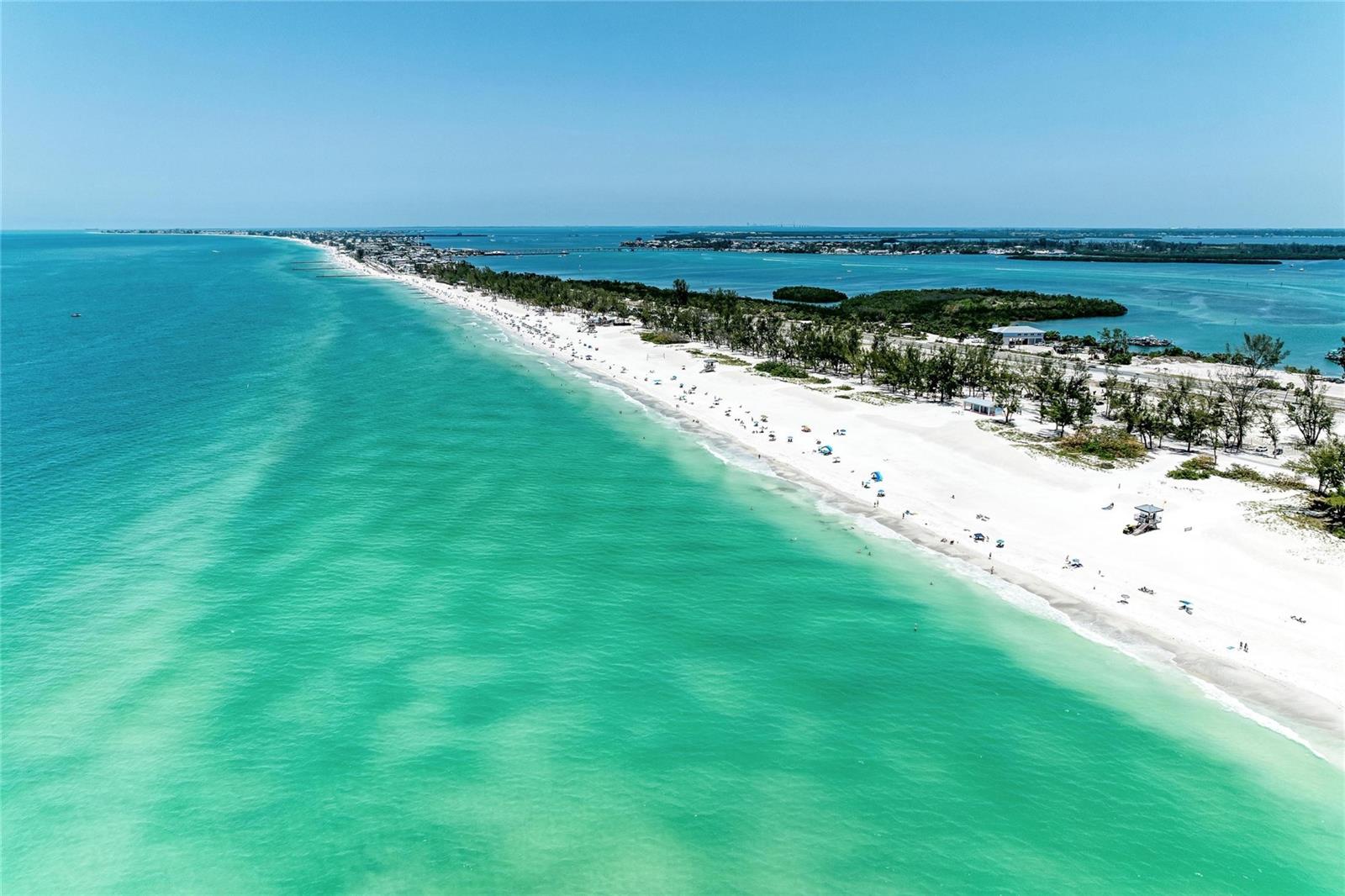 120 60TH ST W, BRADENTON, FL, 34209