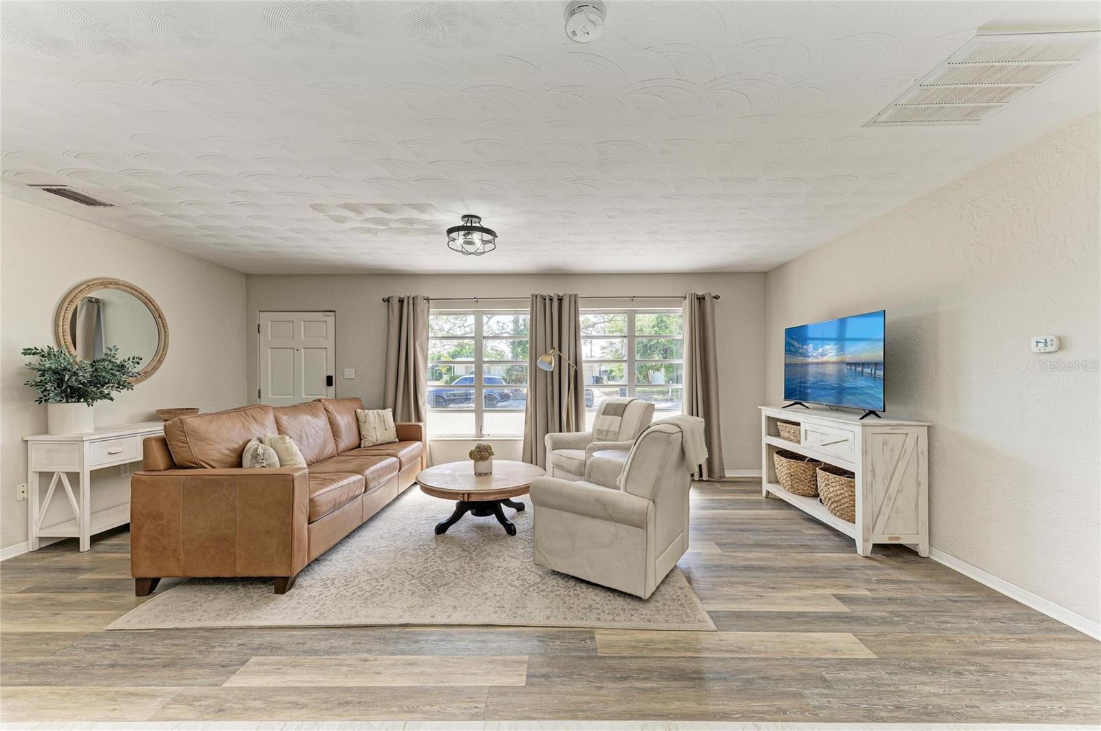 120 60TH ST W, BRADENTON, FL, 34209